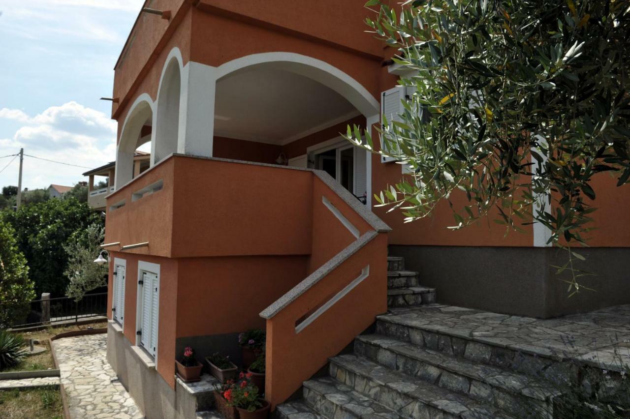 Apartman Branka Kornic Bagian luar foto